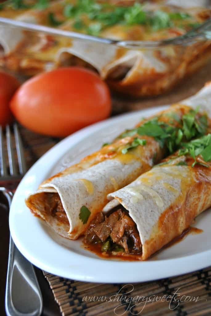 Slow Cooker Enchiladas from www.shugarysweets.com