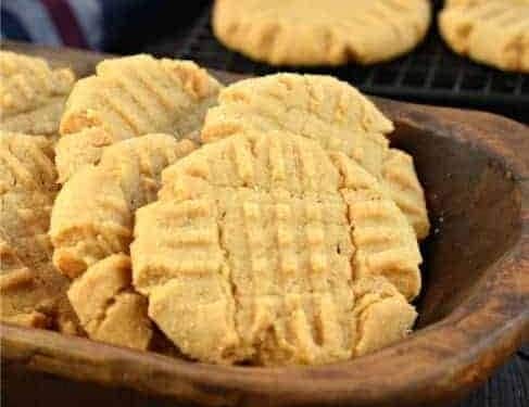 Peanut Butter M&M Cookies - A Classic Twist