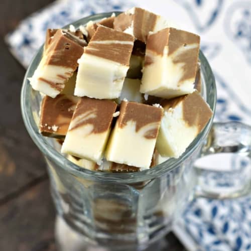 Root Beer Float Fudge Recipe - Shugary Sweets