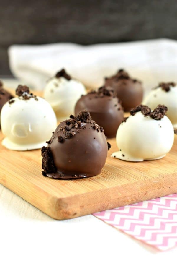 Oreo Peanut Butter Truffles Recipe - Shugary Sweets