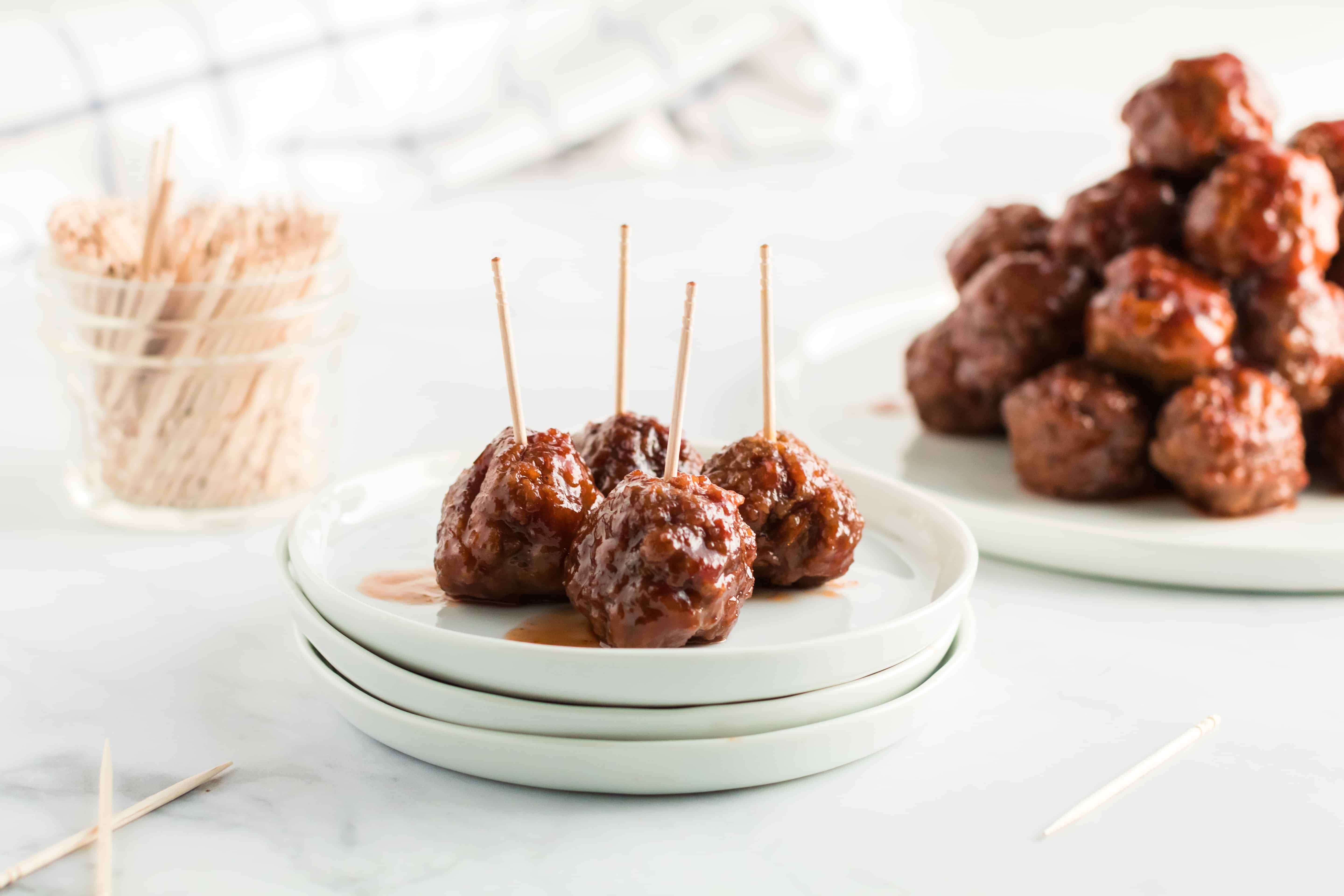 Easy 3 Ingredient Grape Jelly Meatballs In The Crockpot Recipe