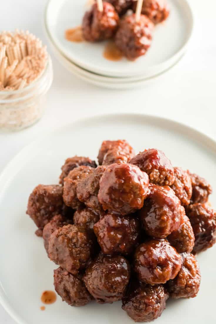 Grape Jelly Meatballs Recipe {3 Ingredients}- Shugary Sweets