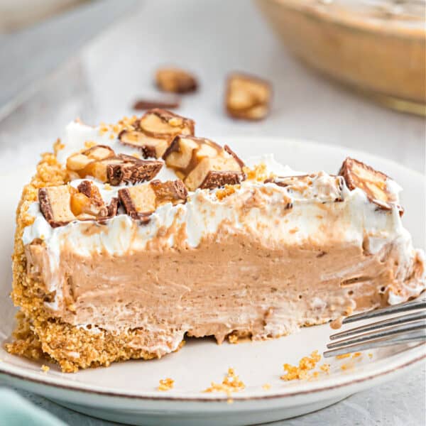 Frozen Snickers Pie Recipe - Shugary Sweets