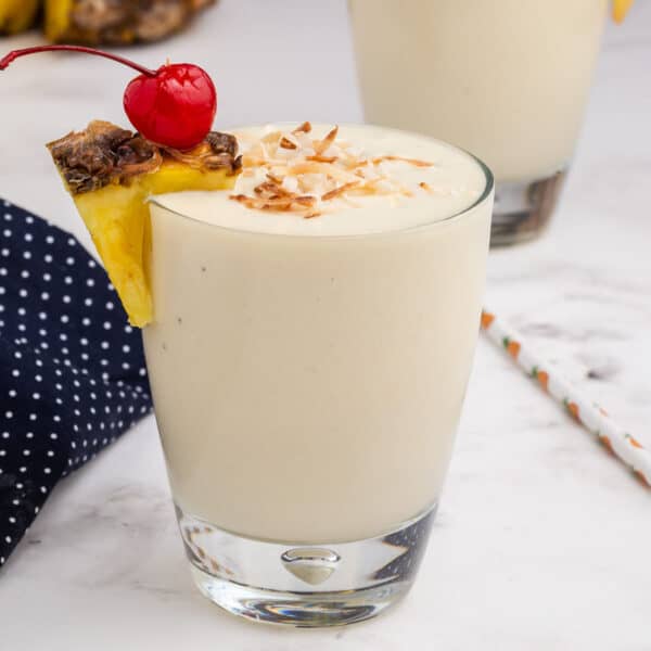 Pina Colada Smoothie Recipe - Shugary Sweets