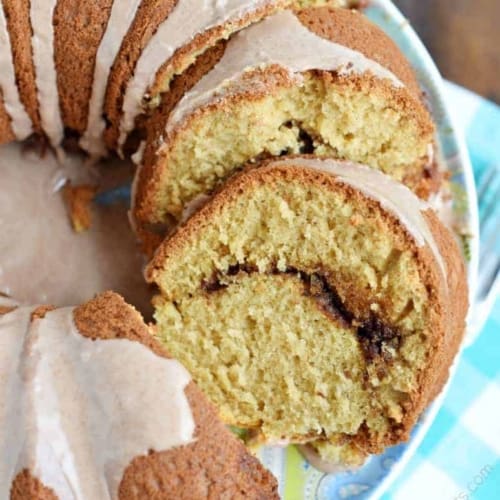 Harps Foods - Recipe: Cinnamon Streusel Bundt Cake