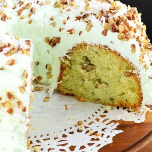 Pistachio Bundt Cake - Kitchen Gidget