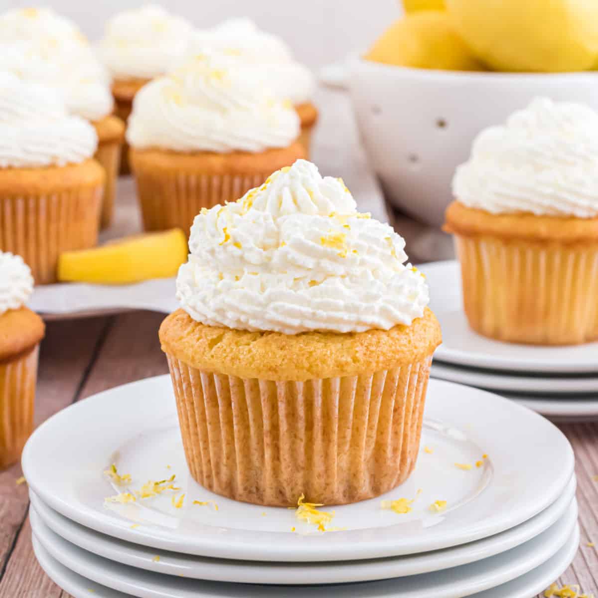 https://www.shugarysweets.com/wp-content/uploads/2017/03/lemon-pudding-cupcakes-recipe.jpg