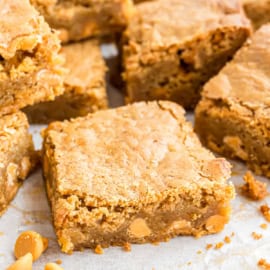 Chewy and delicious, these brown sugar chewy Blondies are the perfect dessert! Thick and full of flavor, one pan of these bars are a true delight.