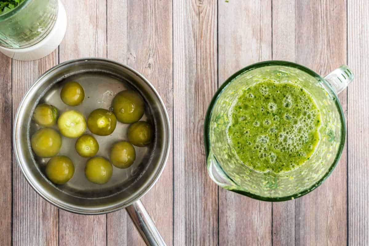 Step by step photos showing how to make tomatillo salsa.