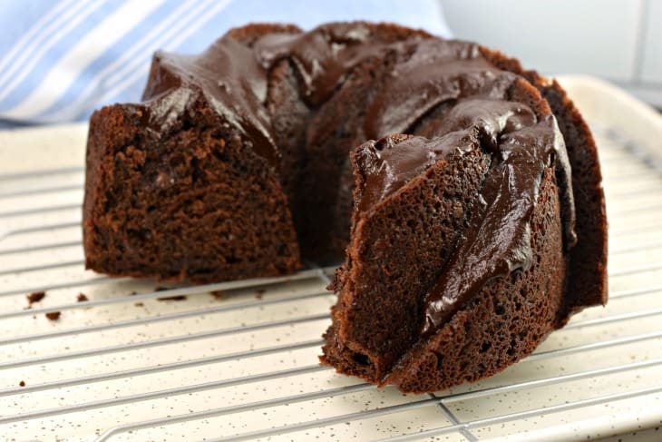 Instant Pot Chocolate Bundt Cake Recipe - Shugary Sweets