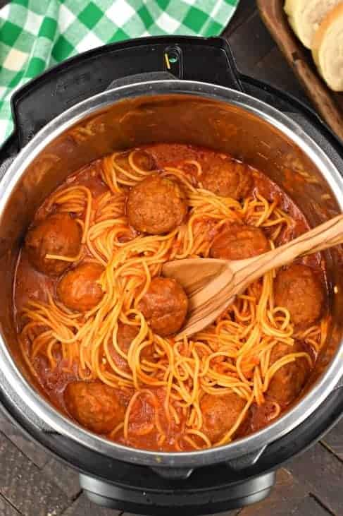 Gelijk schelp Specialist Easy Instant Pot Spaghetti and Meatballs Recipe
