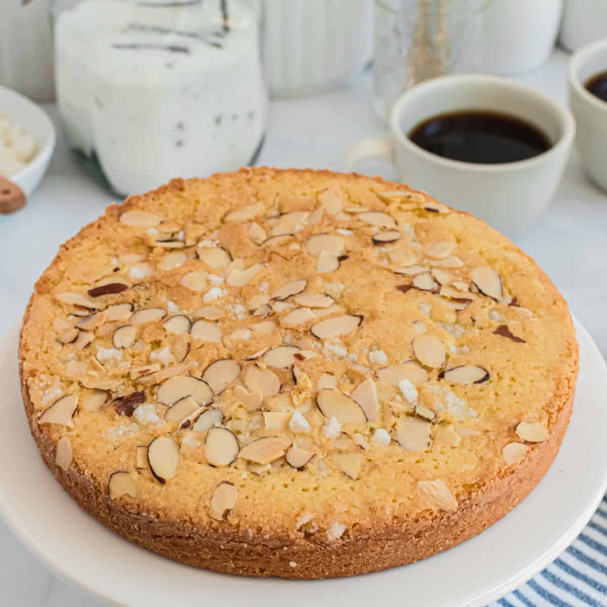 How to Make EASY Scandinavian ALMOND Cake Recipe 