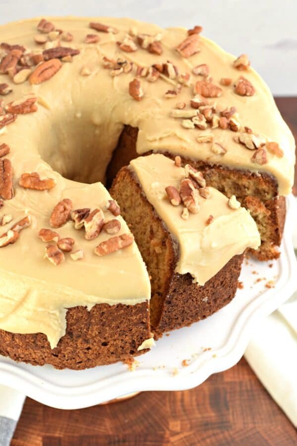 Brown Sugar Pound Cake Recipe - Shugary Sweets