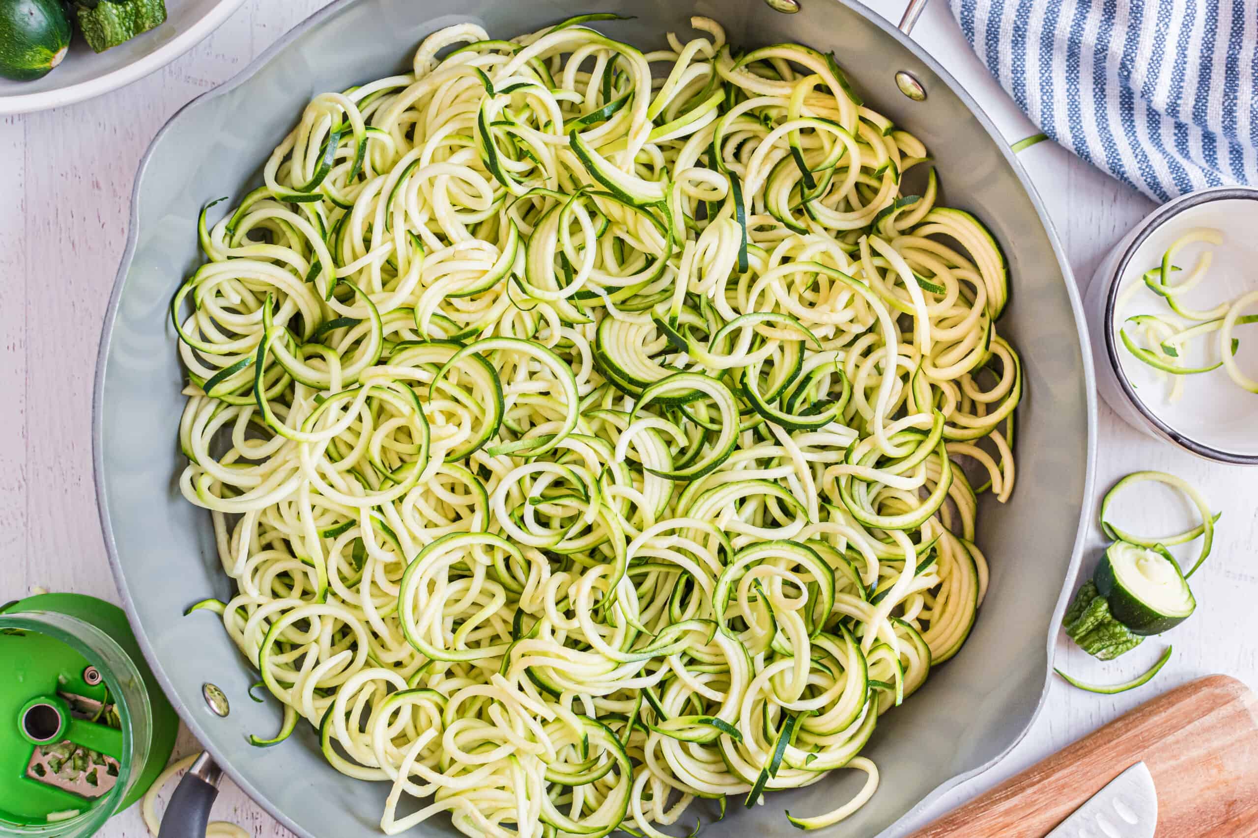 4 Ways to Make Zoodles and How to Cook Them