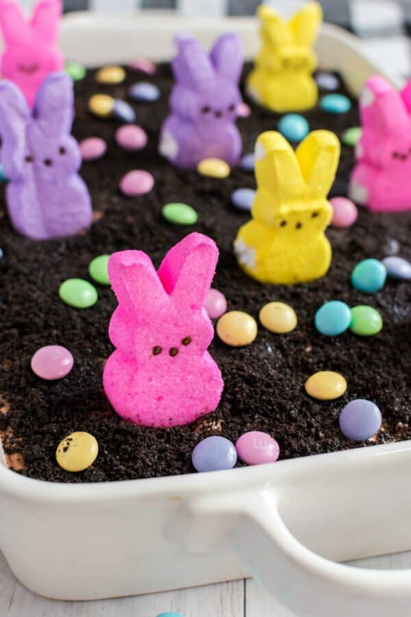 Easter Dirt Cake Recipe - Shugary Sweets