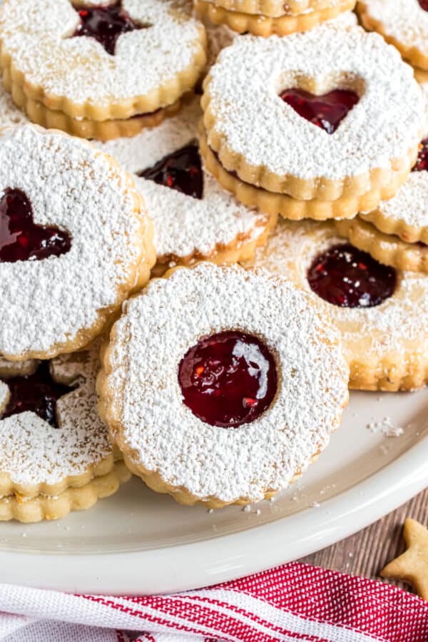 Linzer Cookies - Shugary Sweets