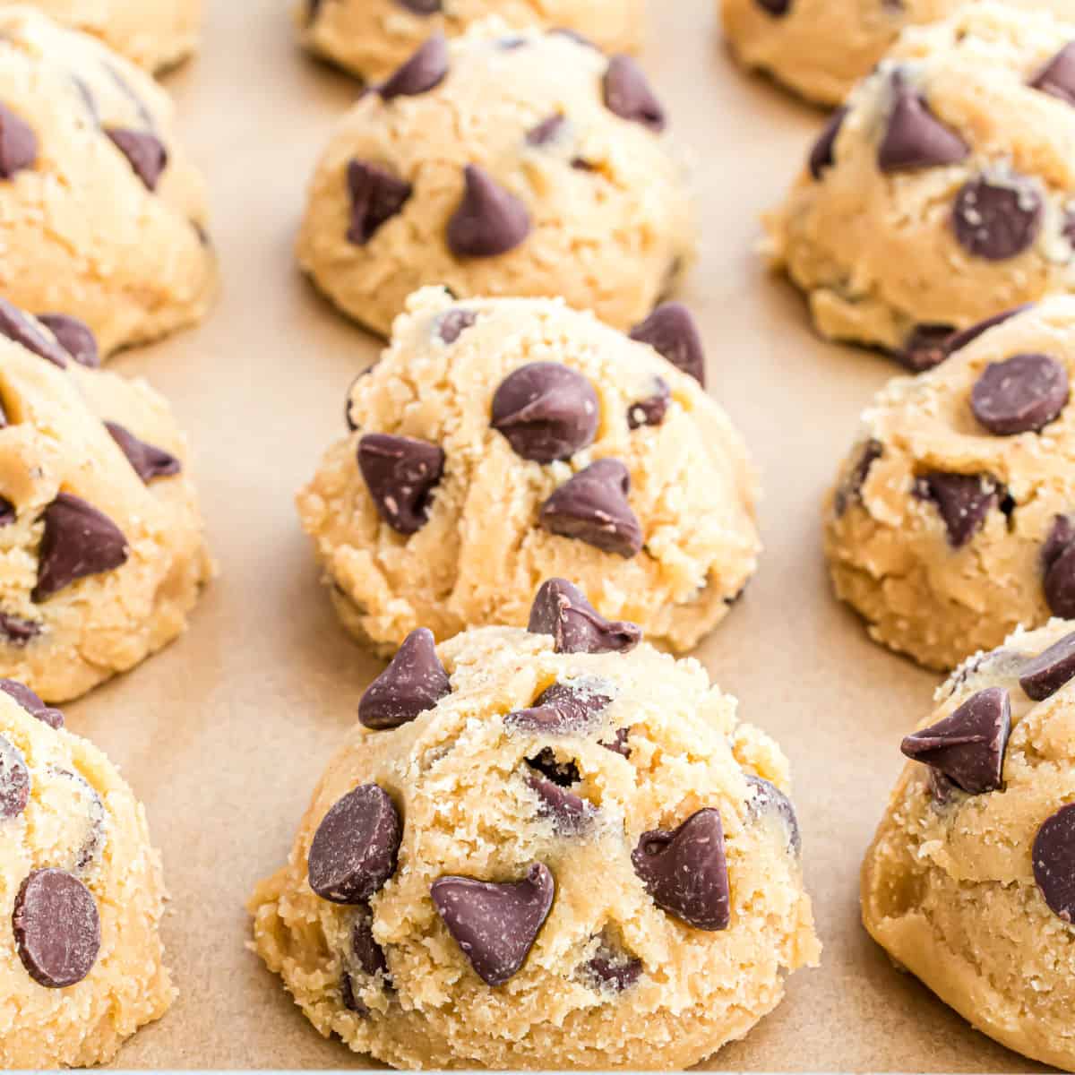 https://www.shugarysweets.com/wp-content/uploads/2022/04/how-to-freeze-cookie-dough-recipe.jpg