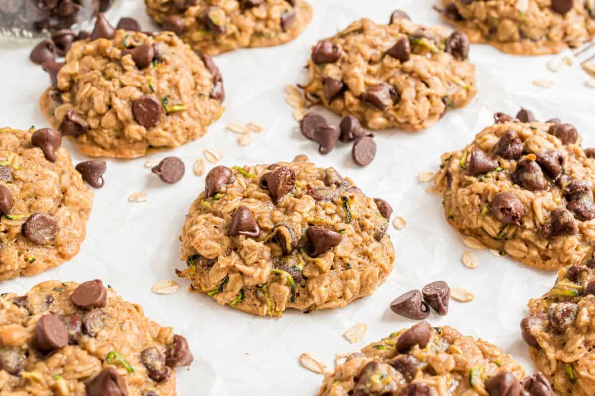 https://www.shugarysweets.com/wp-content/uploads/2022/06/chocolate-chip-zucchini-cookies-facebook.jpg