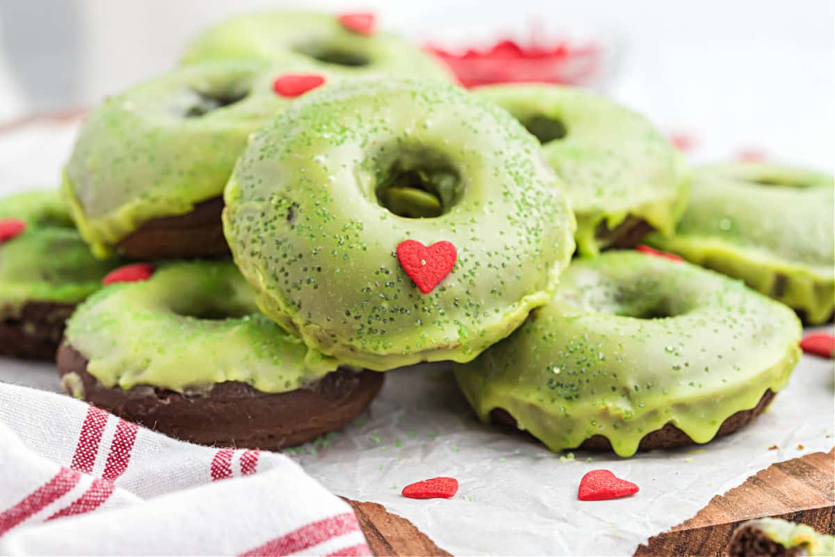 Grinch Donuts - Mama's On A Budget