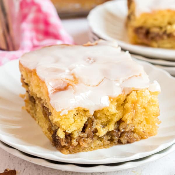 Honey Bun Cake - Shugary Sweets