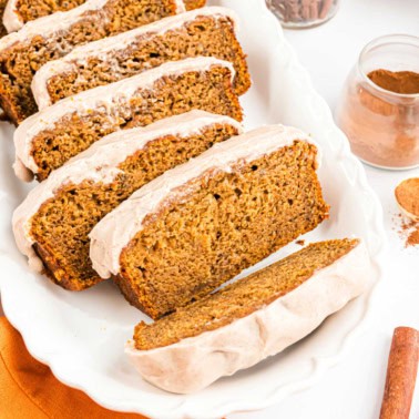 Pumpkin Banana Bread is the answer when you just can’t decide between these two classic quick bread recipes. Super moist, full of cozy spices, and slathered with cinnamon cream cheese frosting, this loaf gives you the best of both worlds!